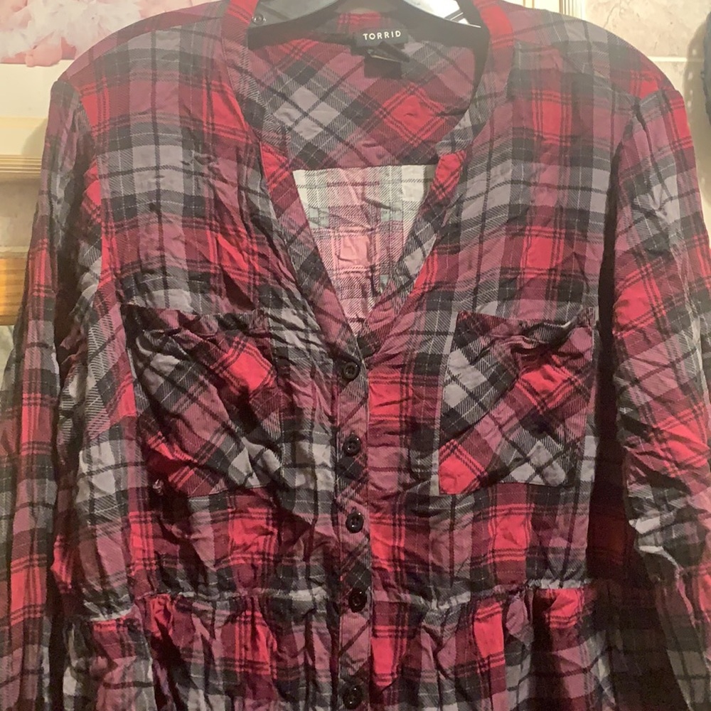 Torrid shirt - Picture 3 of 8
